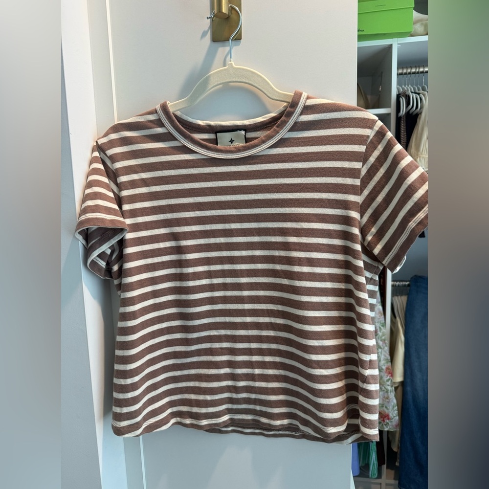 Tuckernuck Parker Tee- Tan and White Crewneck Tee